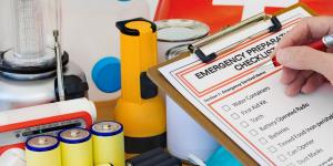 Emergency supply kit